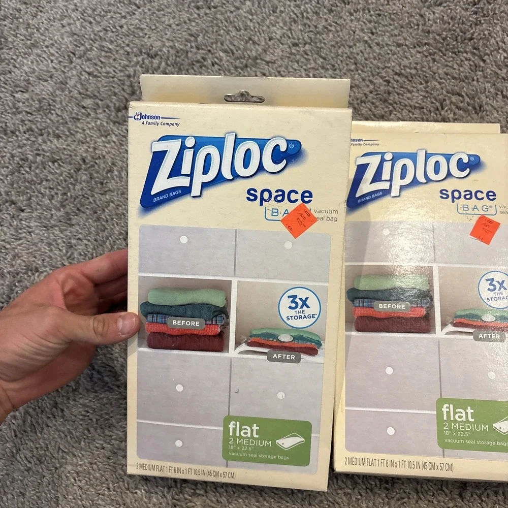 Ziploc Space Bags Medium 2 Pack Waterproof Compression 2 Boxes ( 4 TOTAL BAGS)